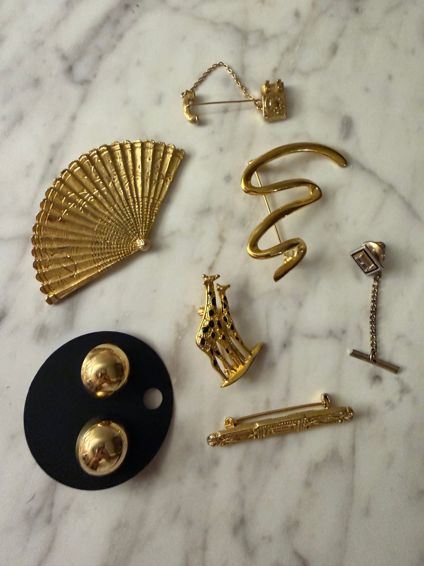 #4 Fan Brooch pack