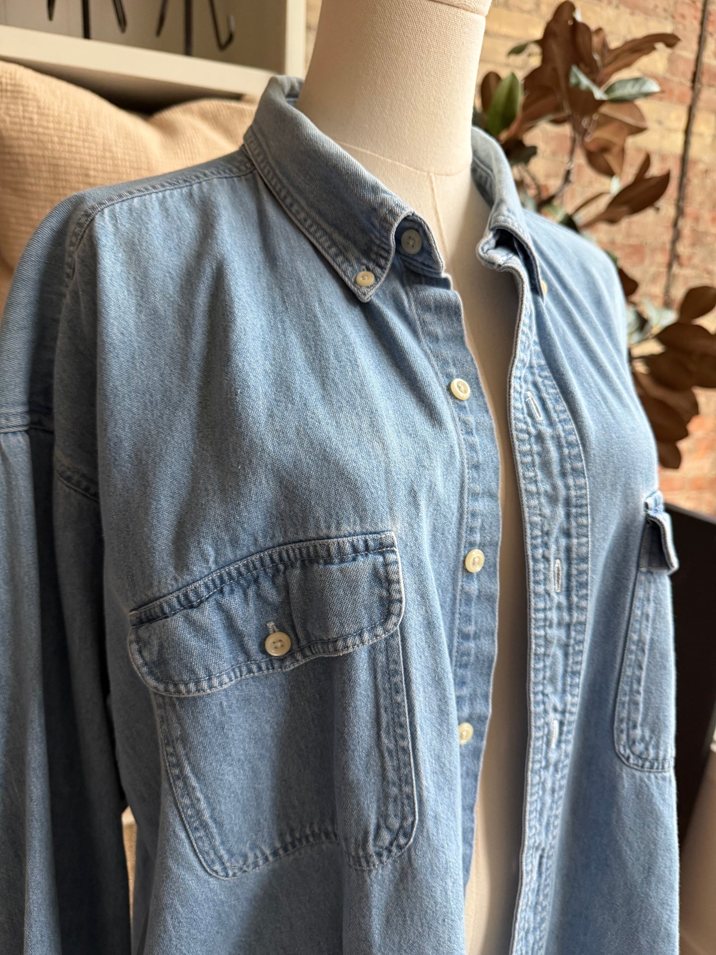 90s Geoffrey Beene denim button down
