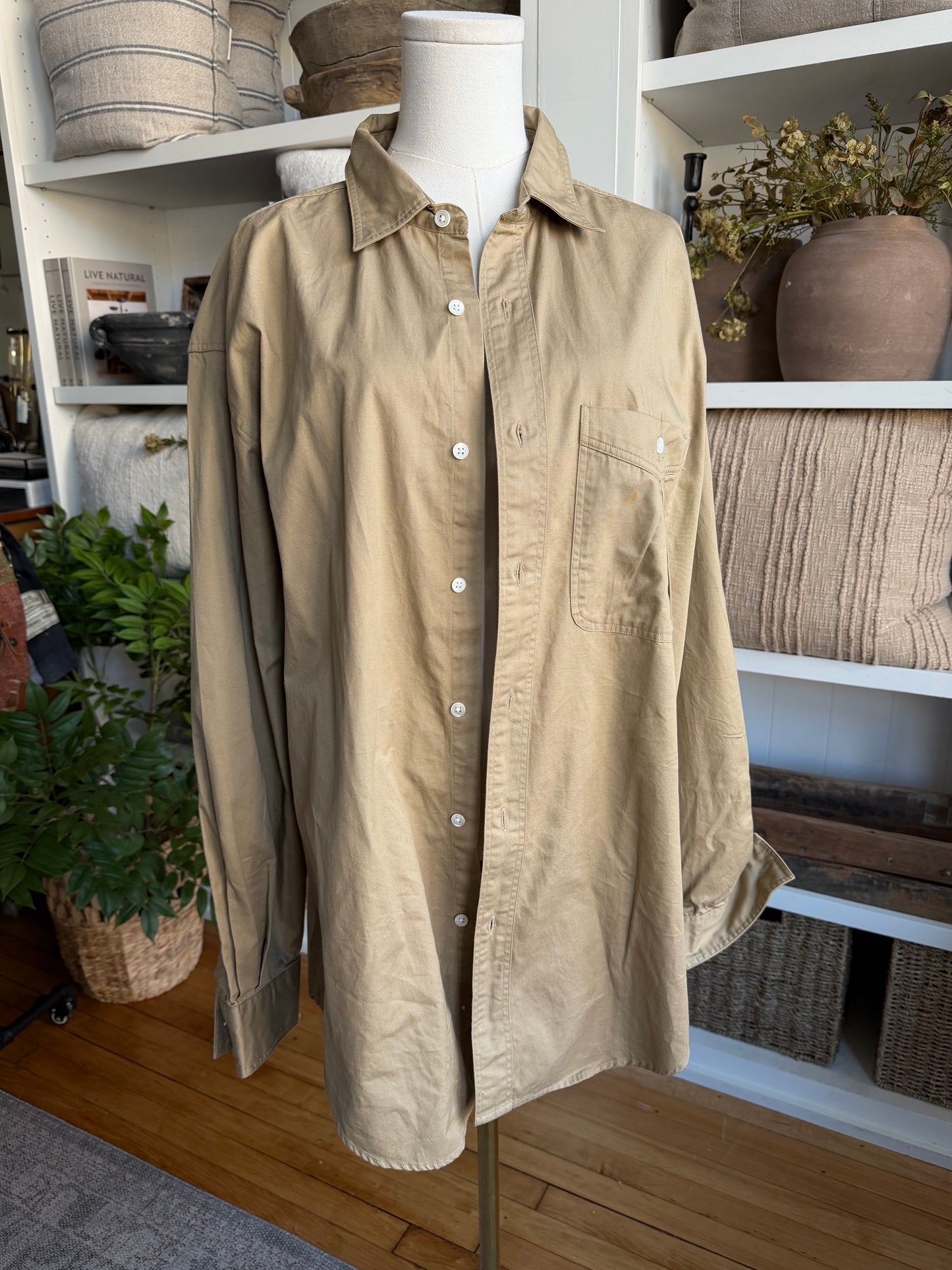 80s Banana Republic khaki button down
