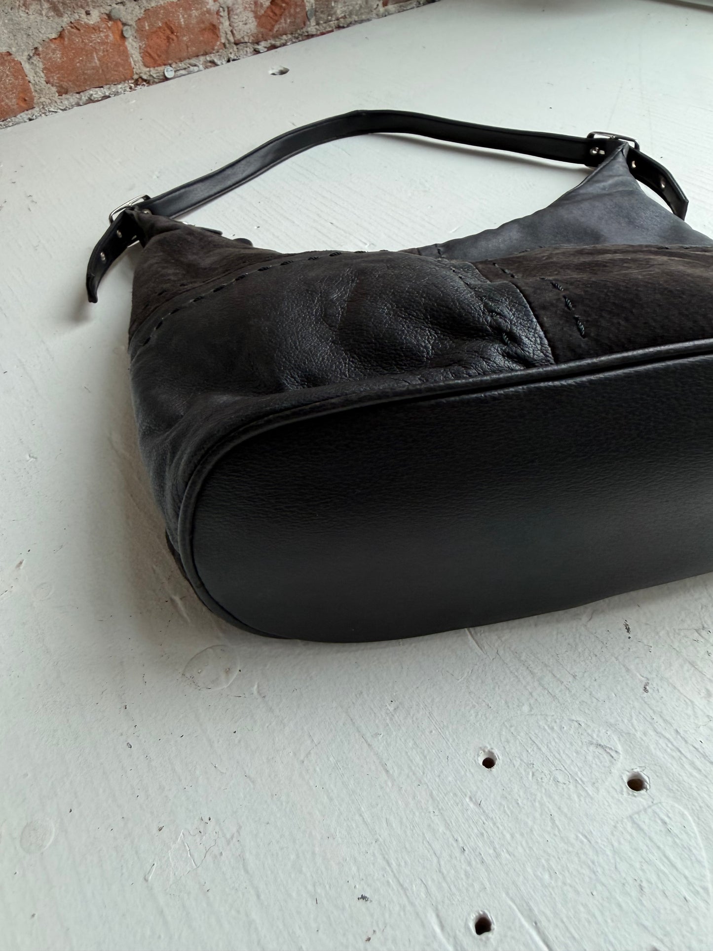 90s Hush Puppies black leather and suede shoulder bag
