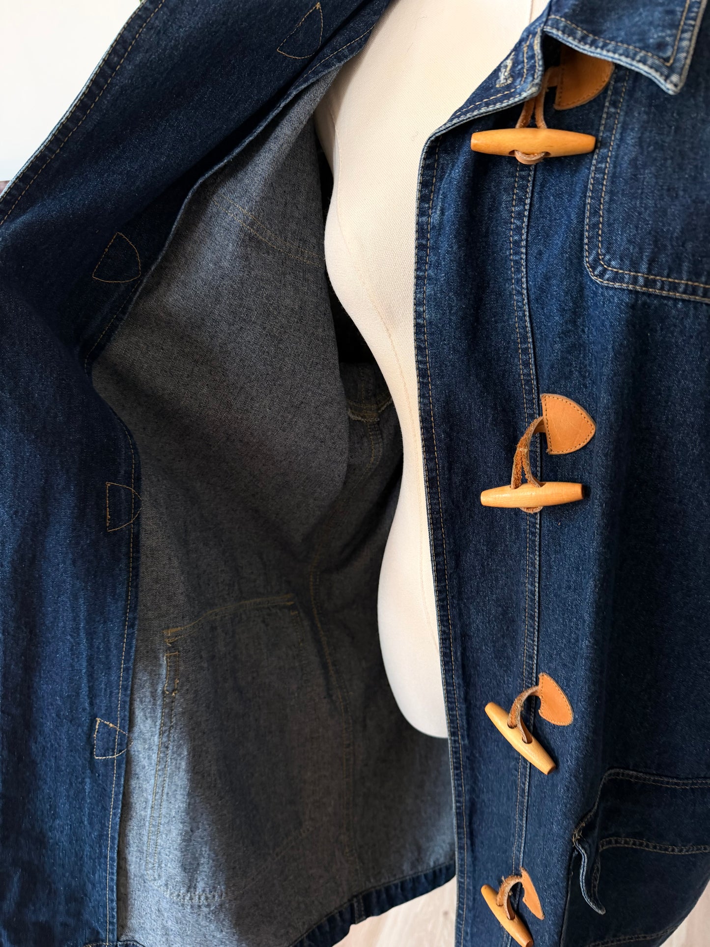 90s Lizwear denim toggle coat