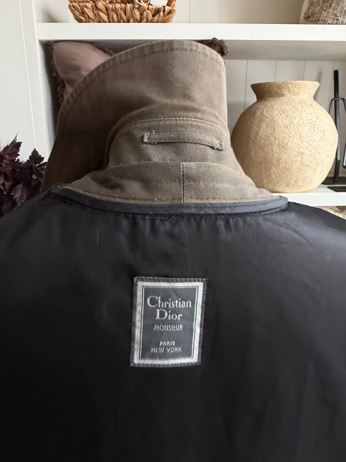 Vintage Christian Dior green trench. Fits M-XL tall