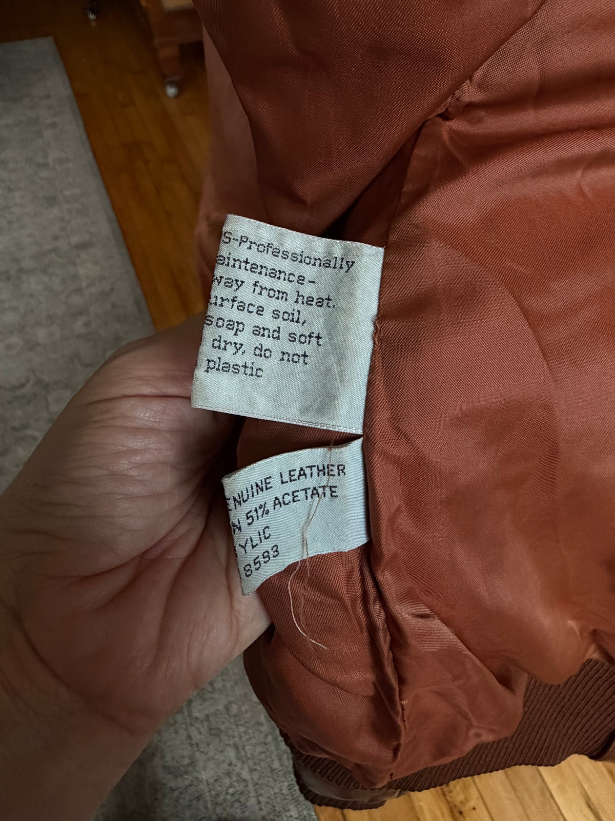 80s Members Only leather jacket. Fits S-L