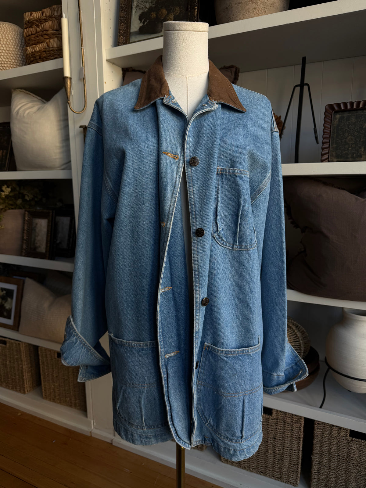 90s Sunbelt denim chore coat. Fits M-L