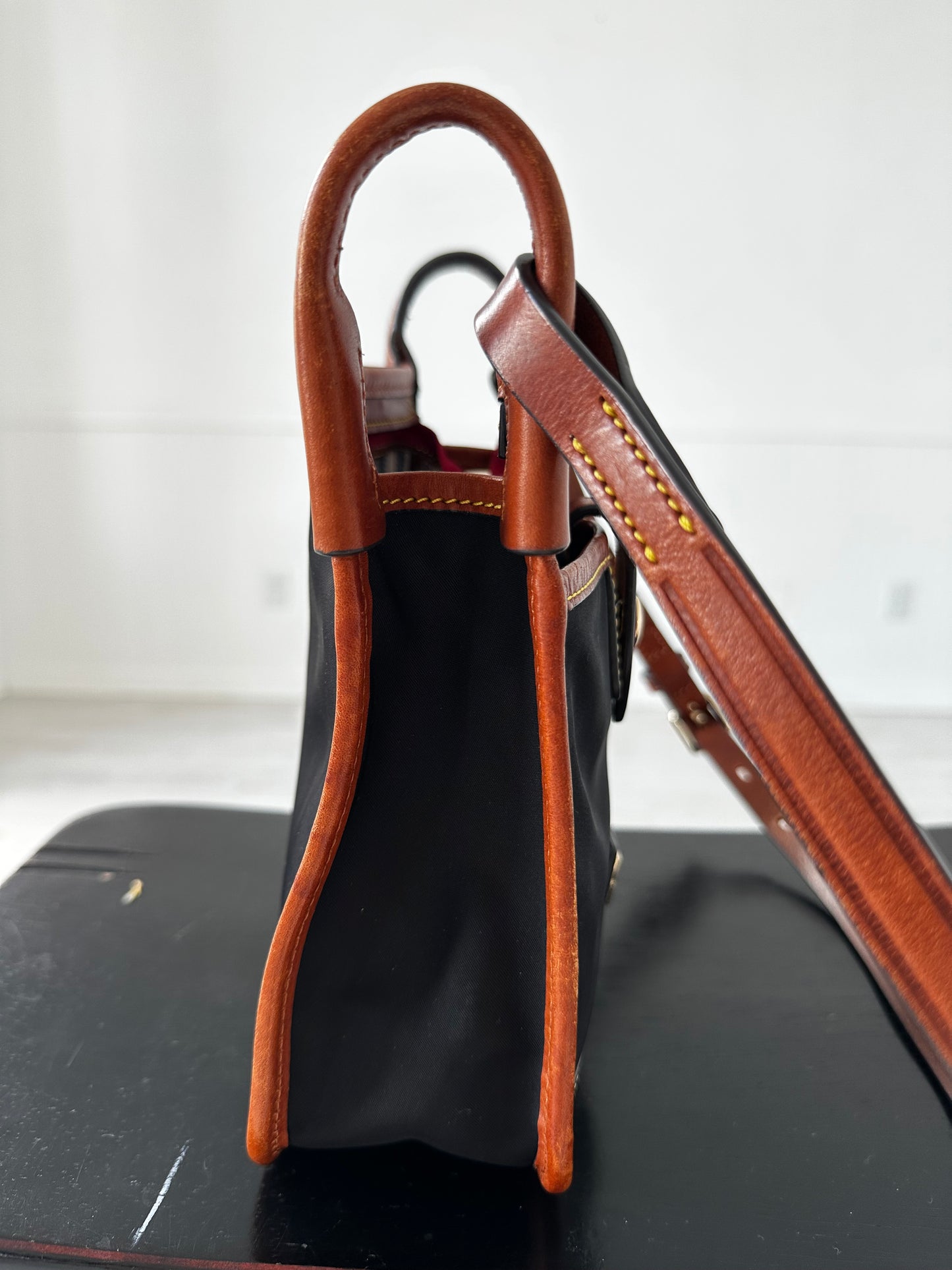 Dooney and Bourke Wayfair letter carrier bag