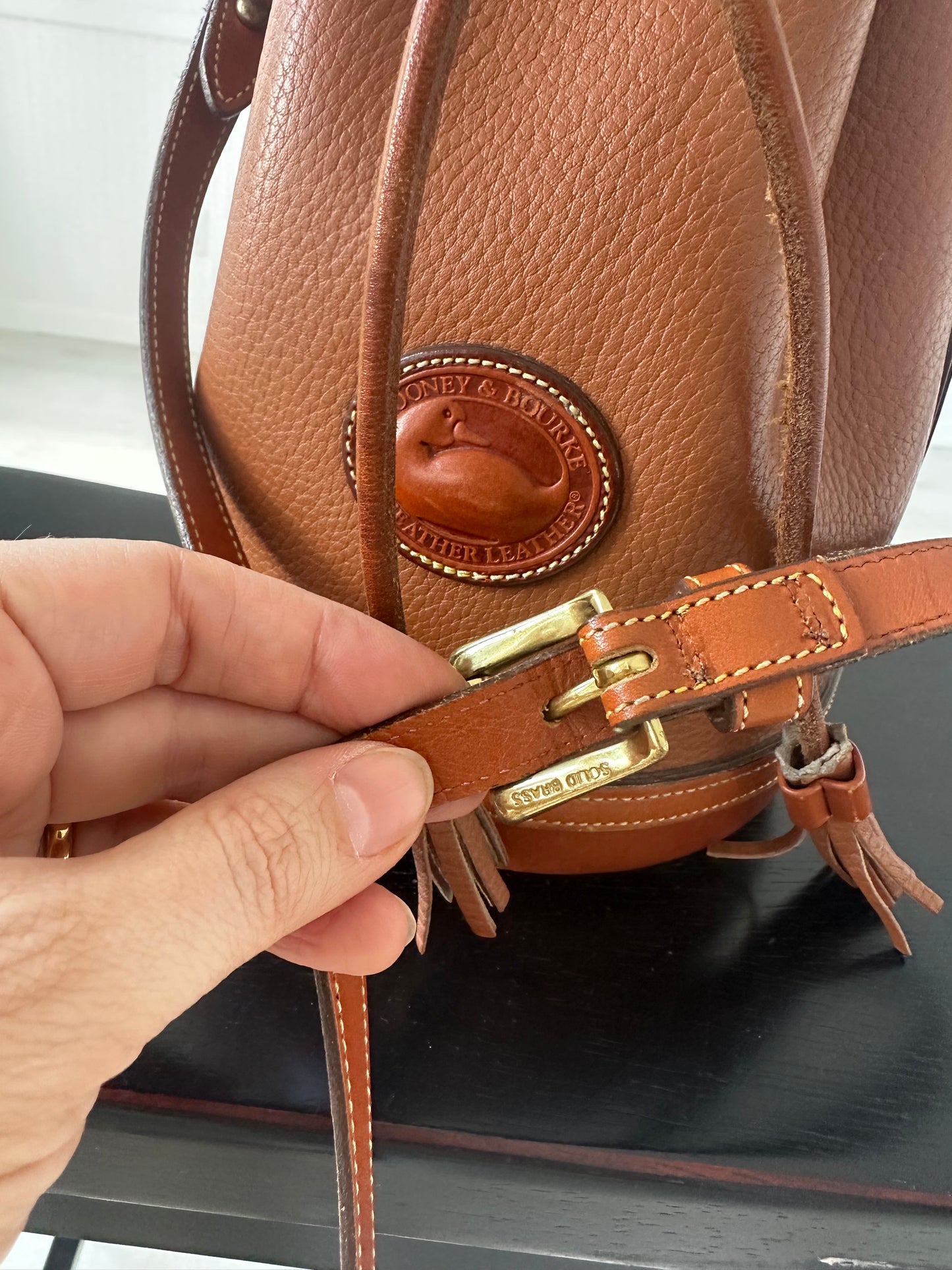 80s/90s Dooney and Bourke bucket bag
