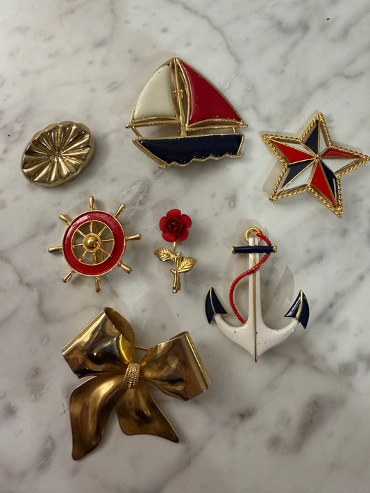 Nautical brooch pack