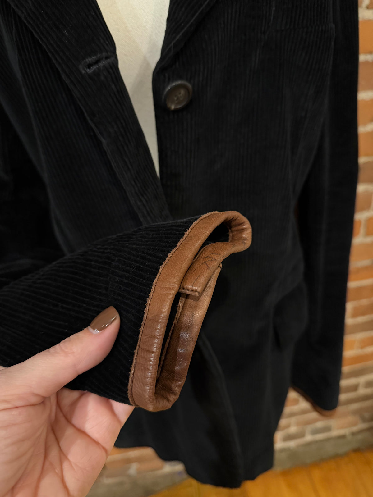 90s Ralph Lauren black corduroy blazer with leather trim and elbow patches. Fits XXS-S