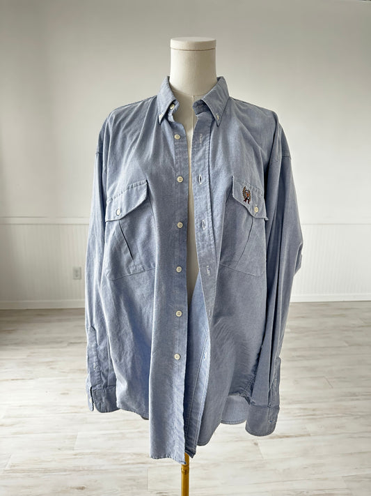 90s American Eagle blue oxford. Made in the USA
