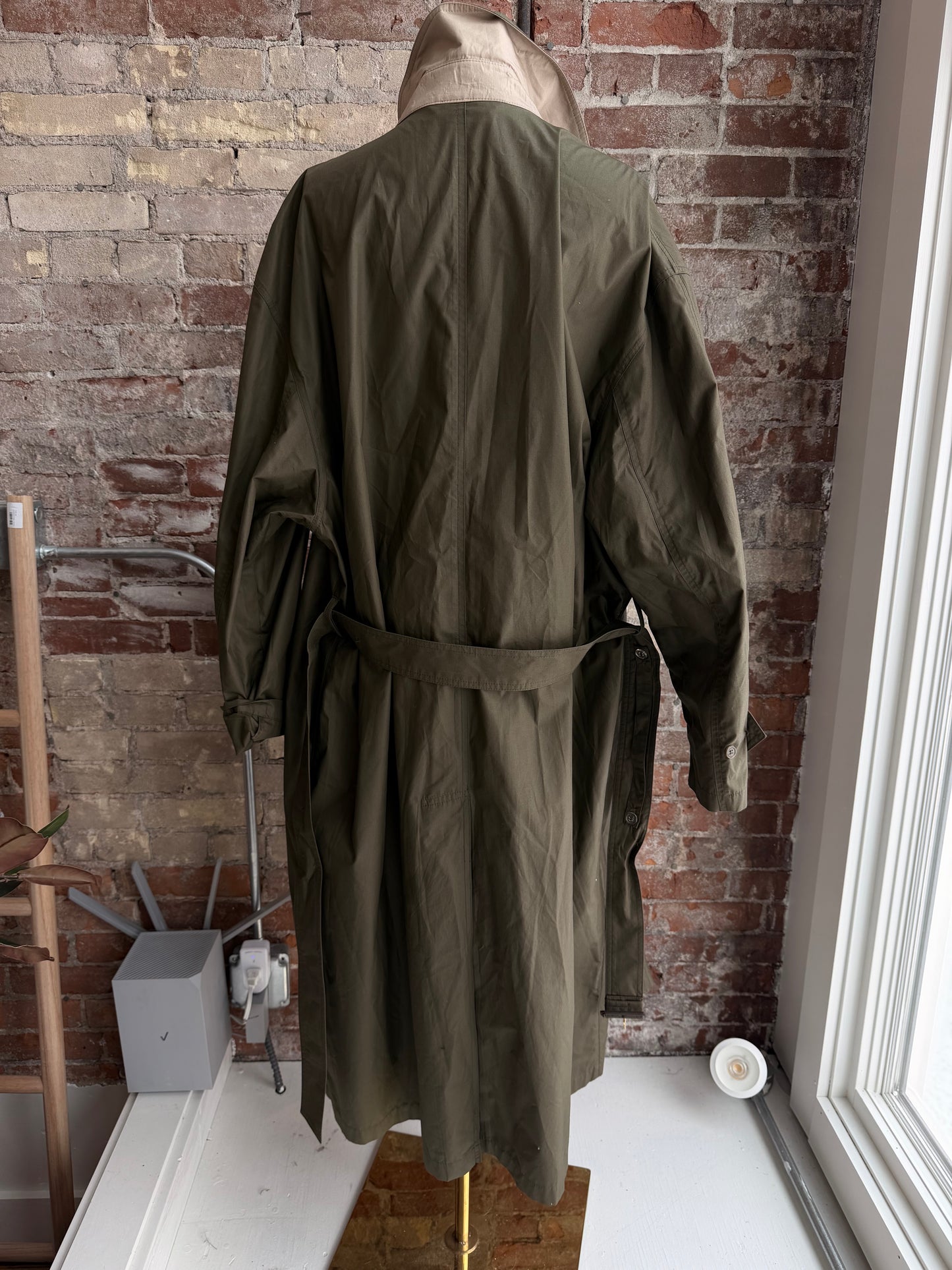 90s Context green light weight trench