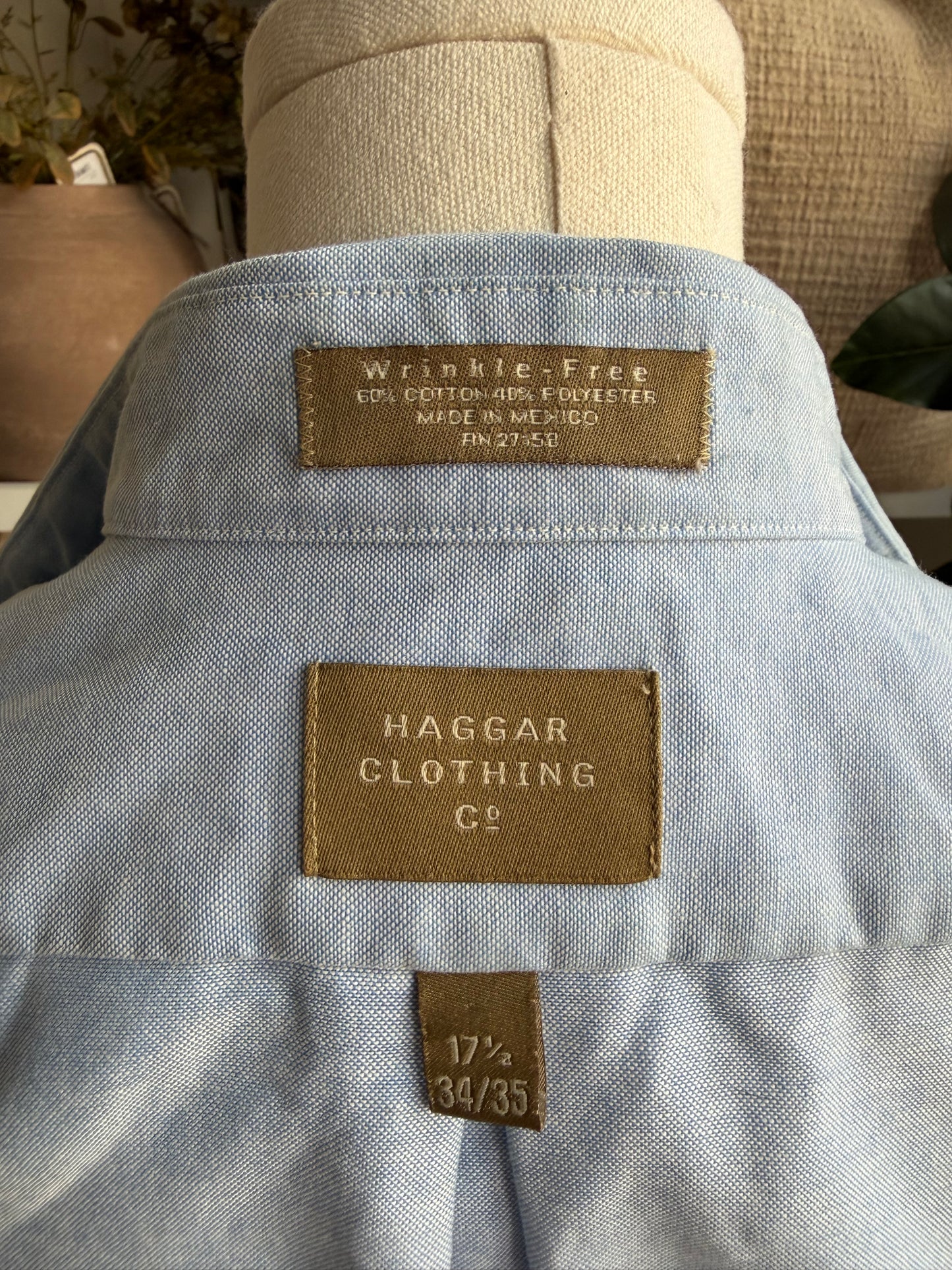 90s Haggar blue Oxford. Made in Mexico