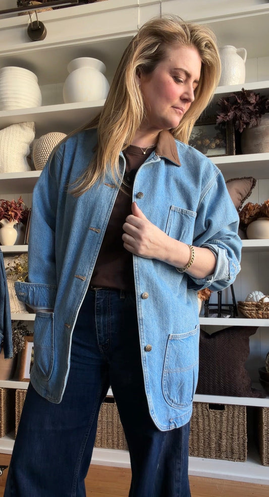 90s Sunbelt denim chore coat. Fits M-L