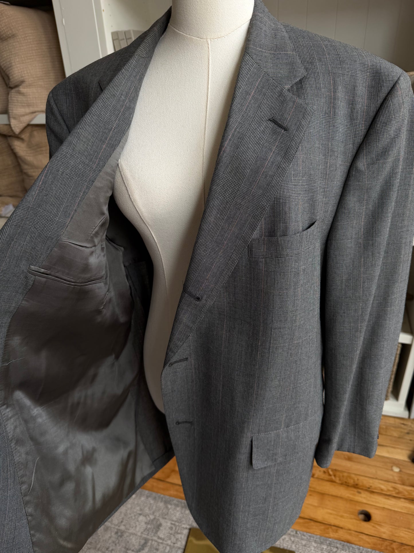 90s Brooks Brothers lightweight wool blazer. Made in the USA