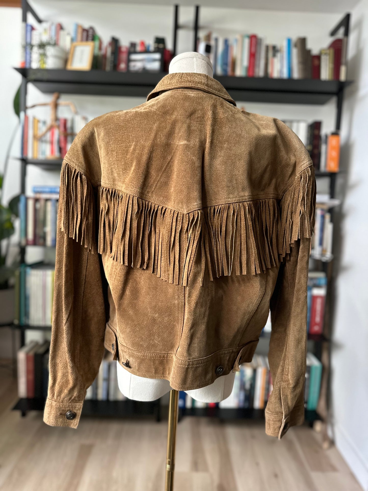 80s/90s Lizwear suede fringe jacket with removable shoulder pads. Made in Korea