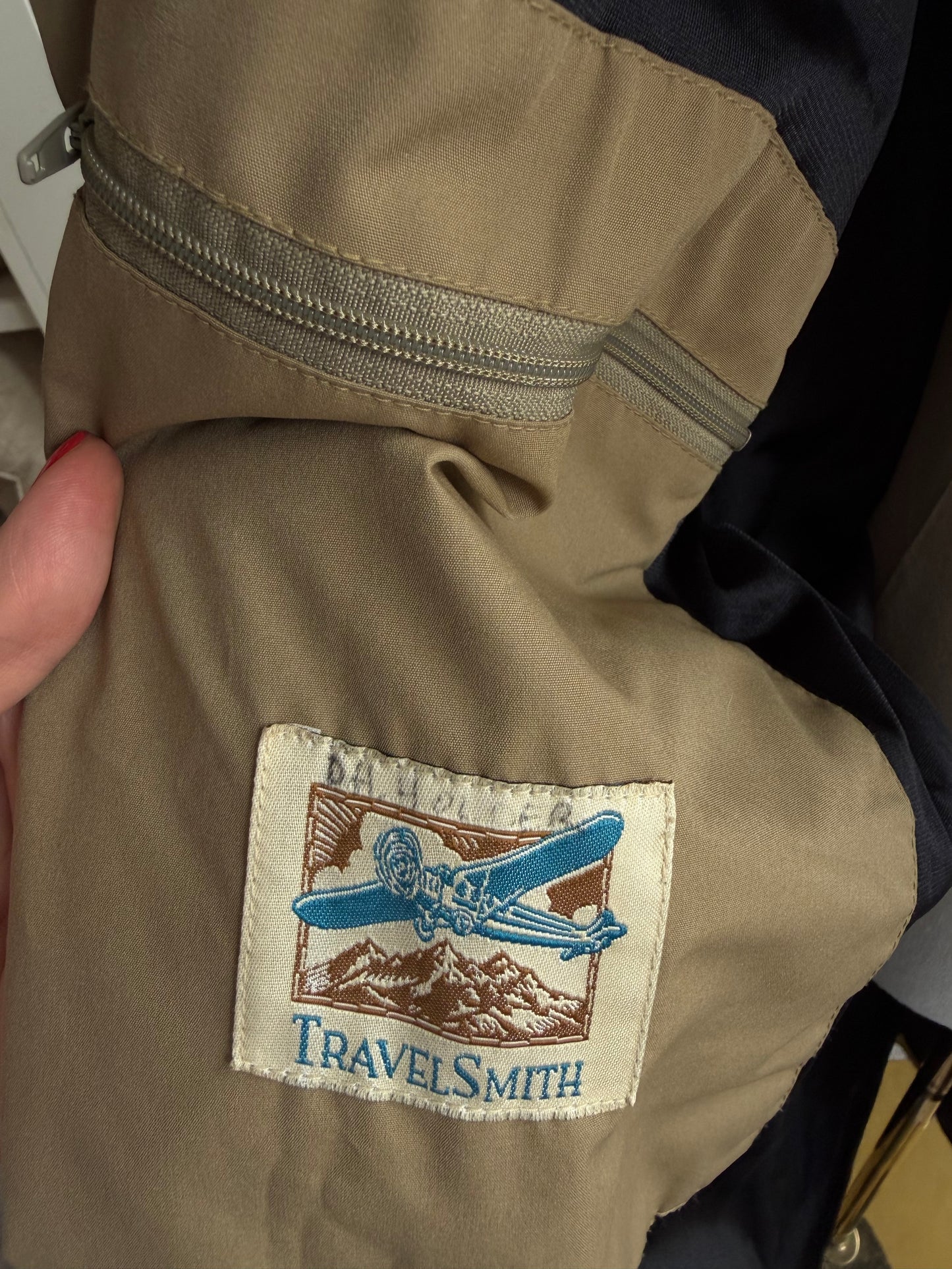 80s/90s Travel Smith lightweight trench