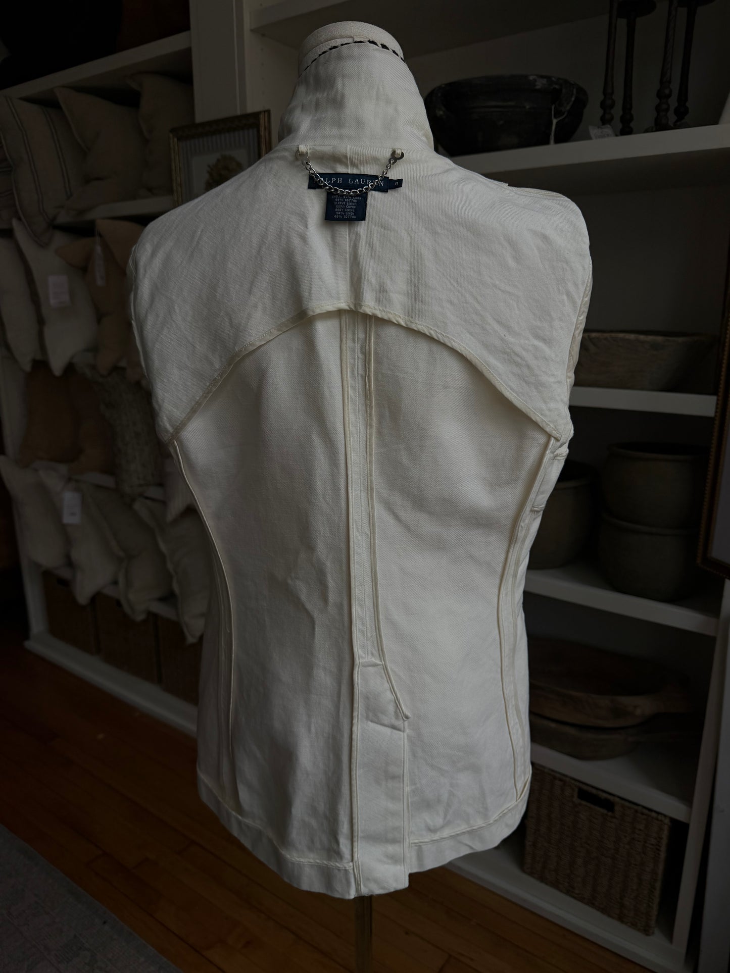 90s Ralph Lauren linen row blazer with navy details.