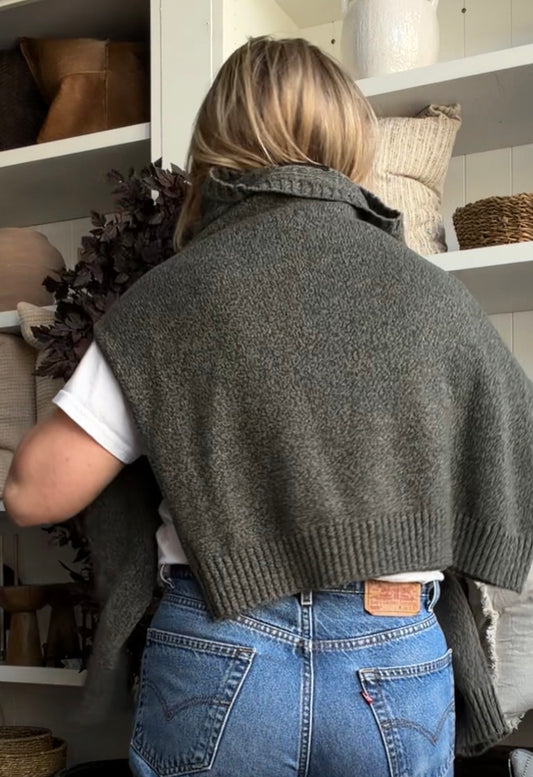 90s Croft and Barrow green cotton sweater. Fits M-XL