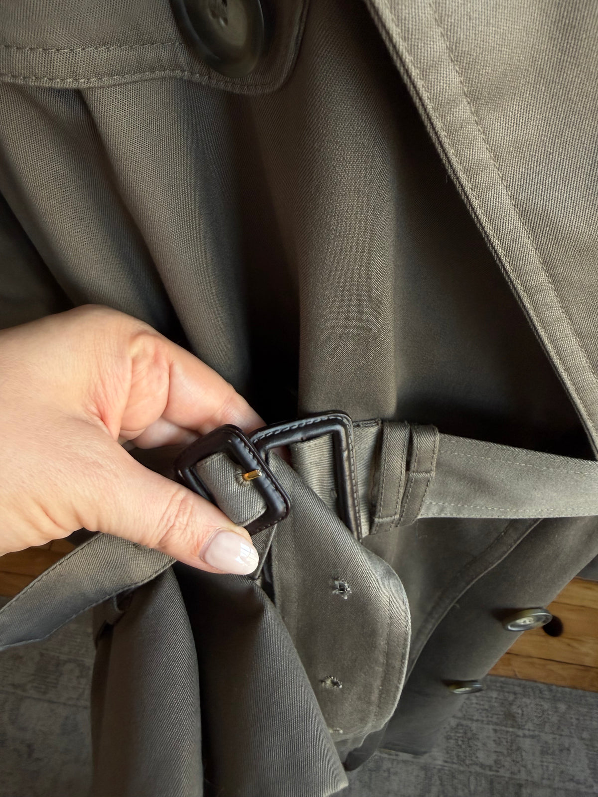 90s Chaps Ralph Lauren green trench with removable wool lining and collar. Fits M-XL