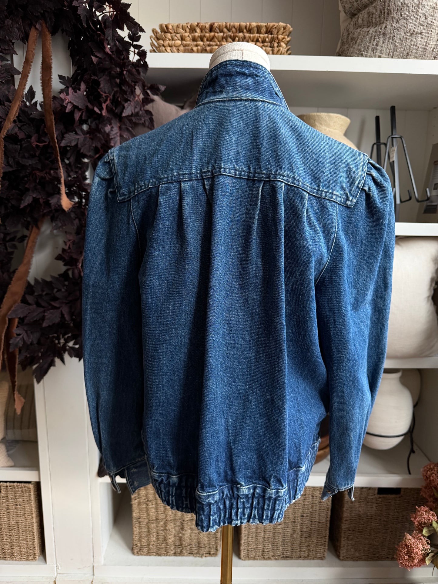 80s Sergio Valente denim bomber. Fits XXS-S