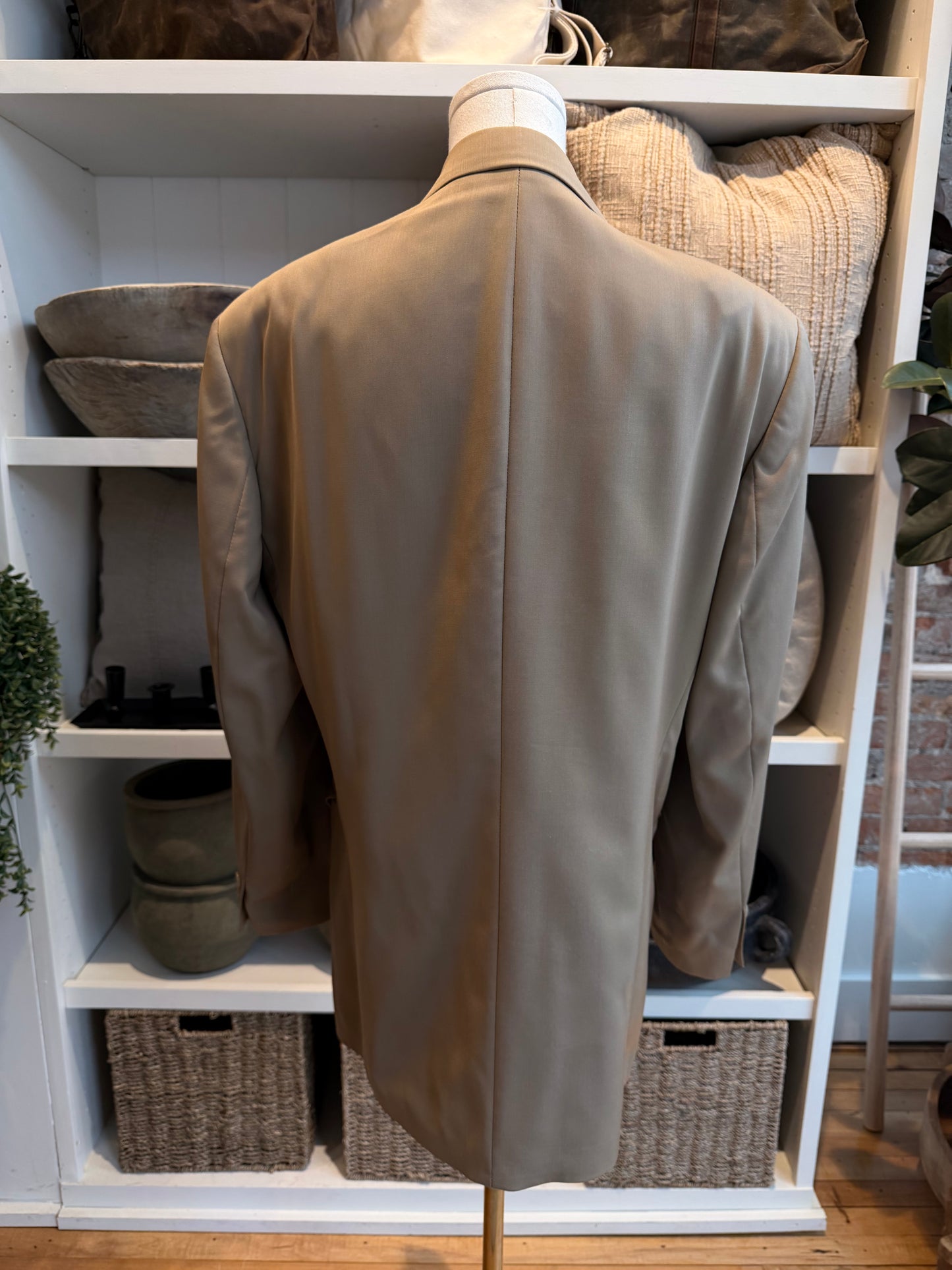 90s Lauren Ralph Lauren light weight wool blazer. Made in Canada