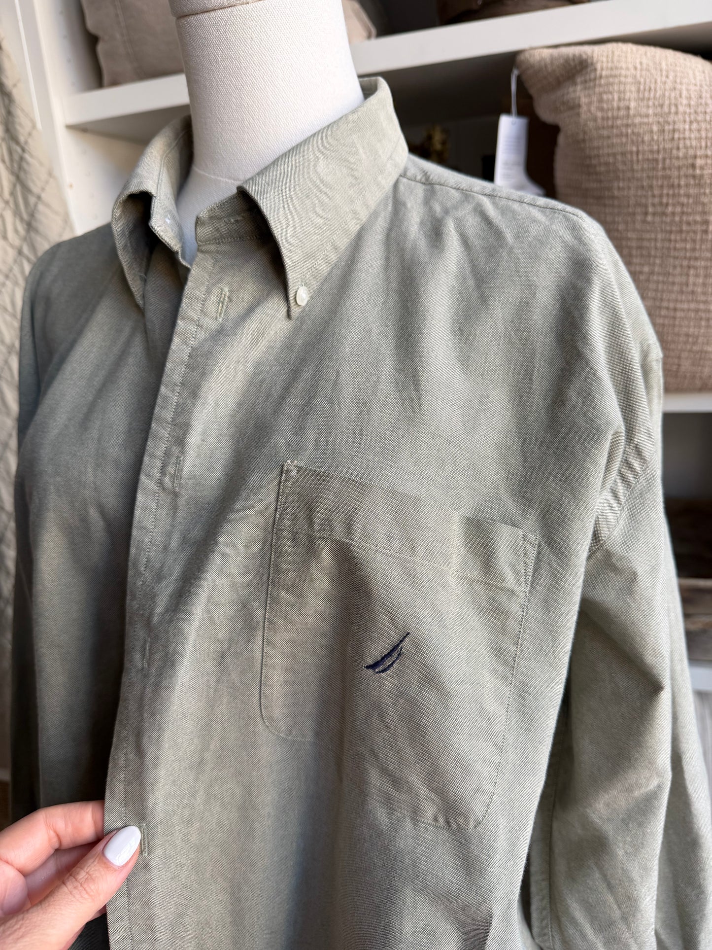 90s Nautica green Oxford button down. Made in Hong Kong