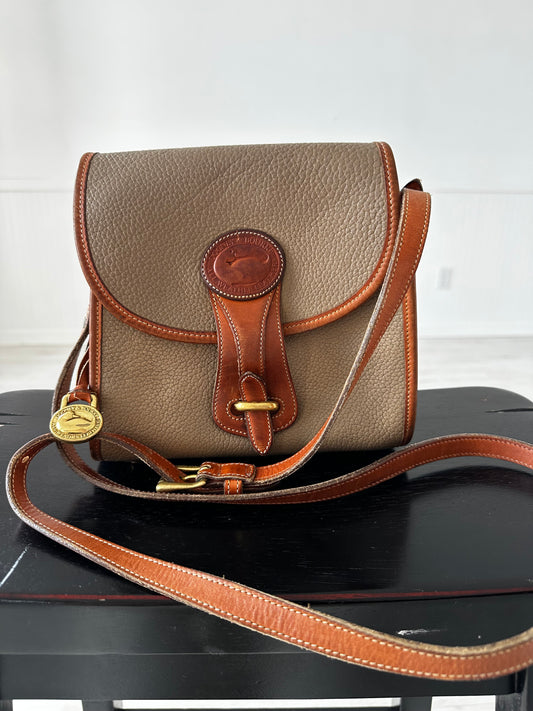 90s Dooney and Bourke Essex bag with matching coin pouch