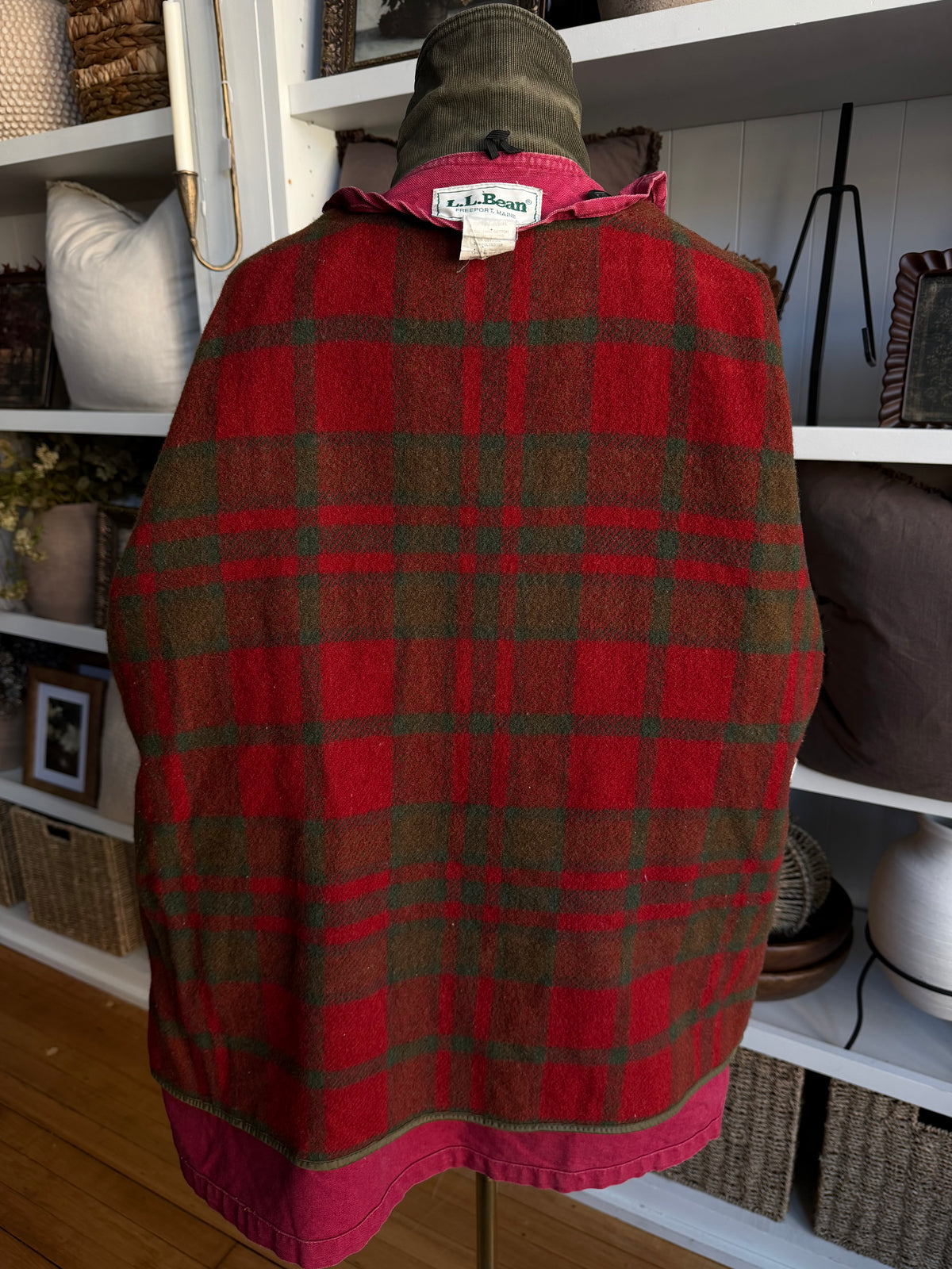 80s LL Bean red barn coat with removable wool lining. Made in the USA. Fits M-XL