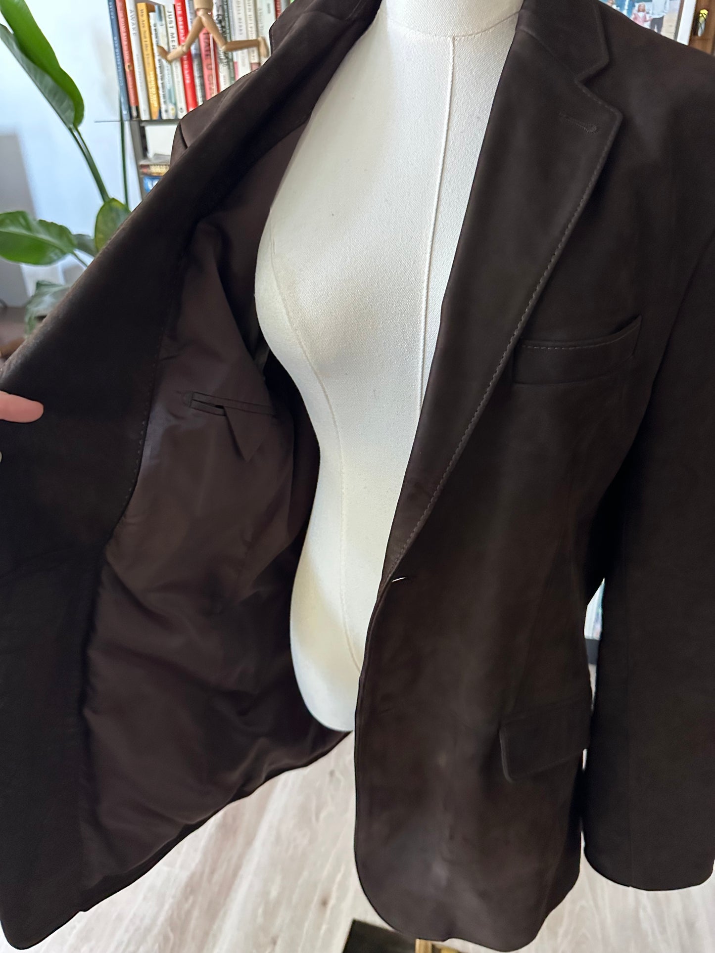 90s/00s Banana Republic brown  leather blazer