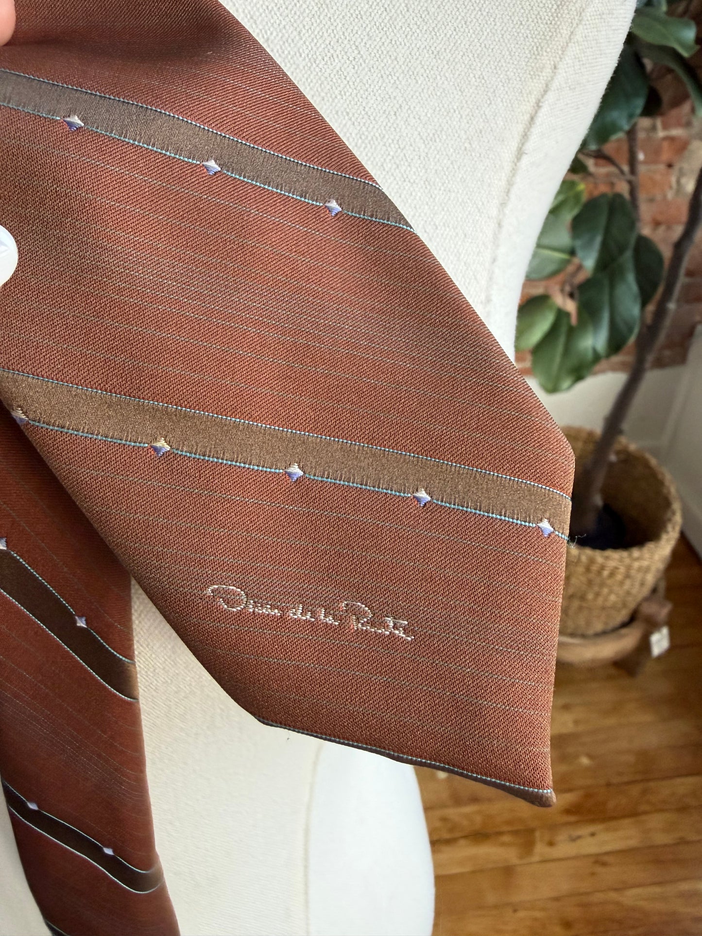 80s Oscar de la Renta tie