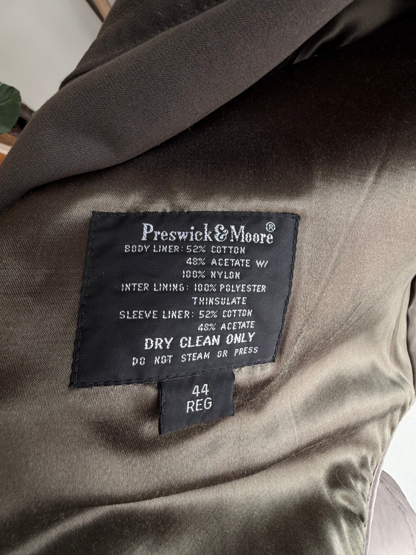 90s Preswick & Moore drapey trench with zip out lining