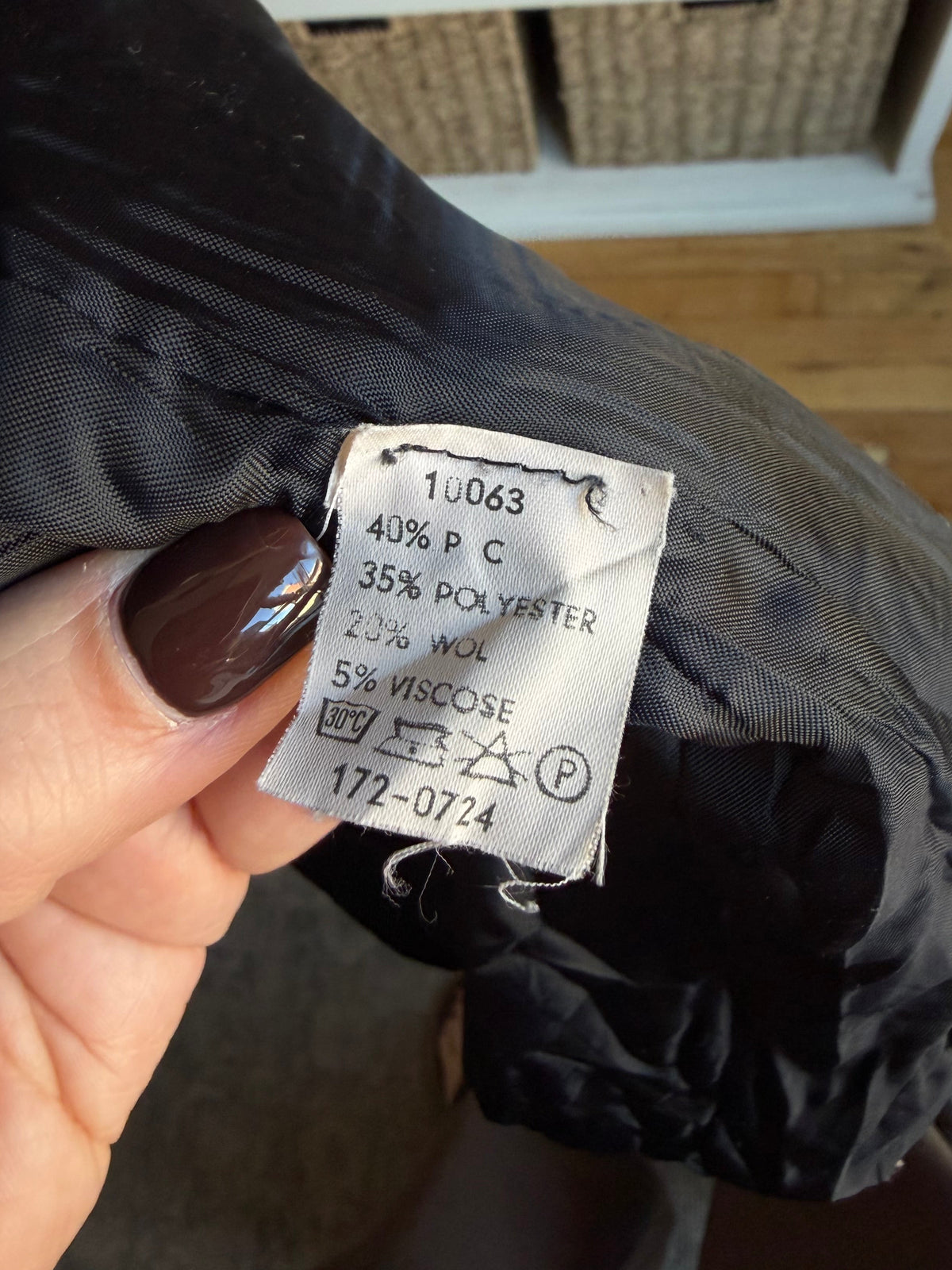 Vintage patterned jacket. Sourced in Paris. Fits M-XL