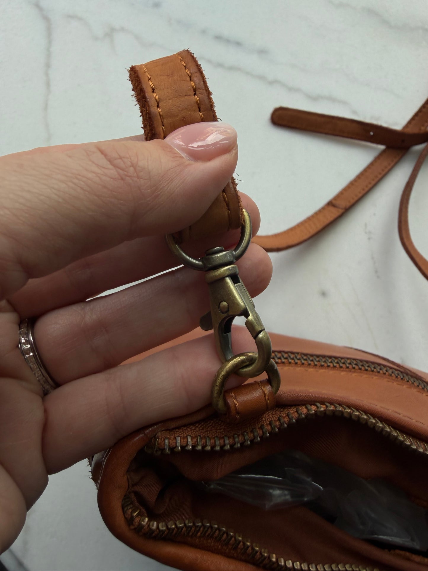 Marta Ponti leather woven crossbody with removable strap