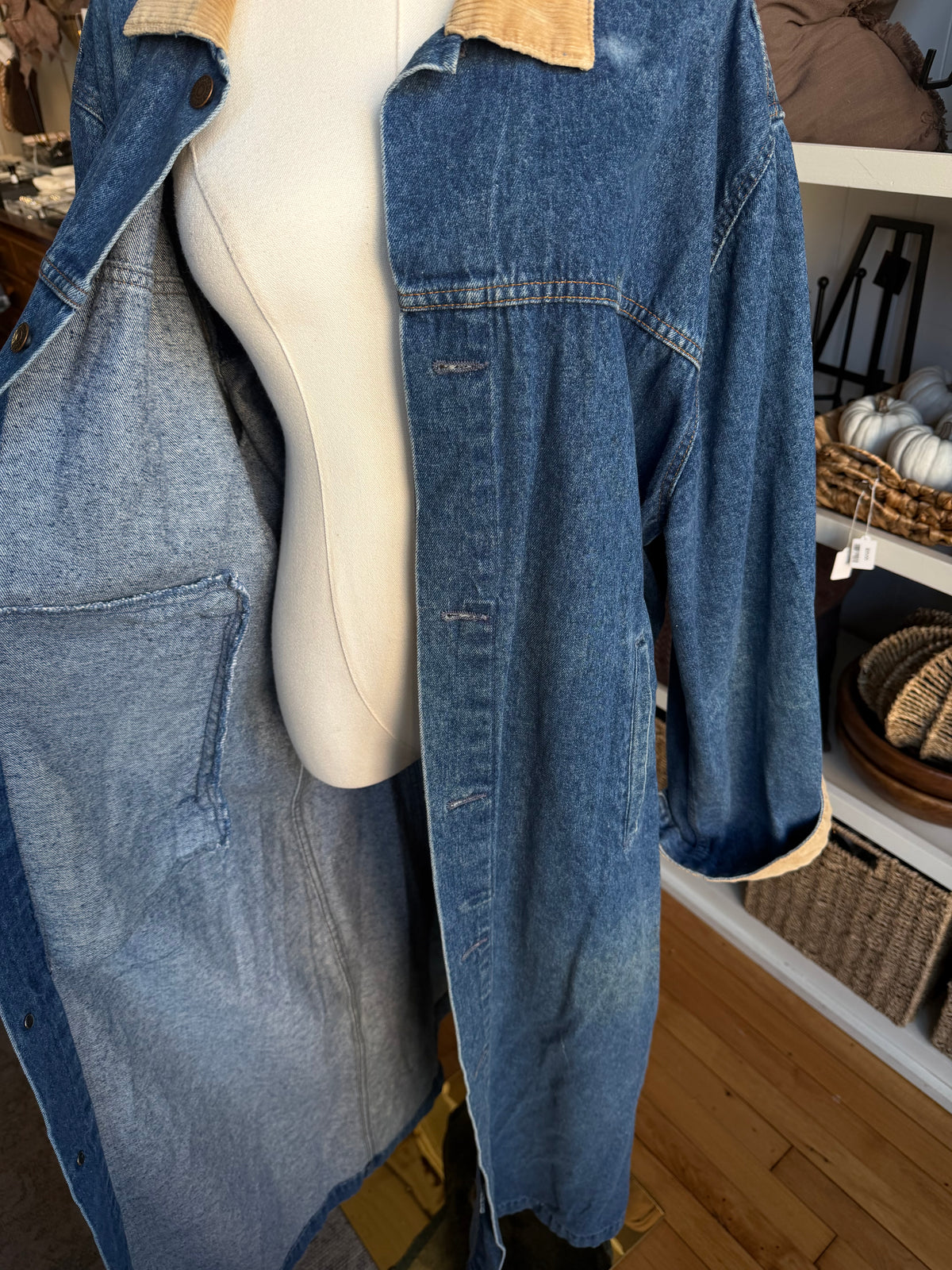 80s Levi’s denim duster with corduroy collar. Made in the USA