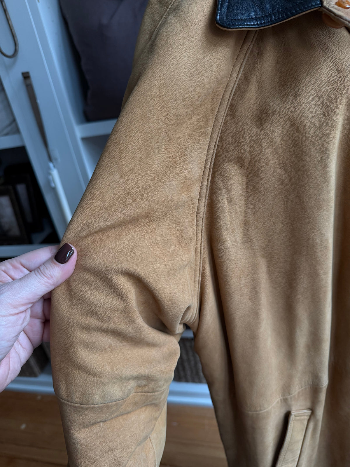 Vintage nubuck trench with black leather collar. Fits M-XL