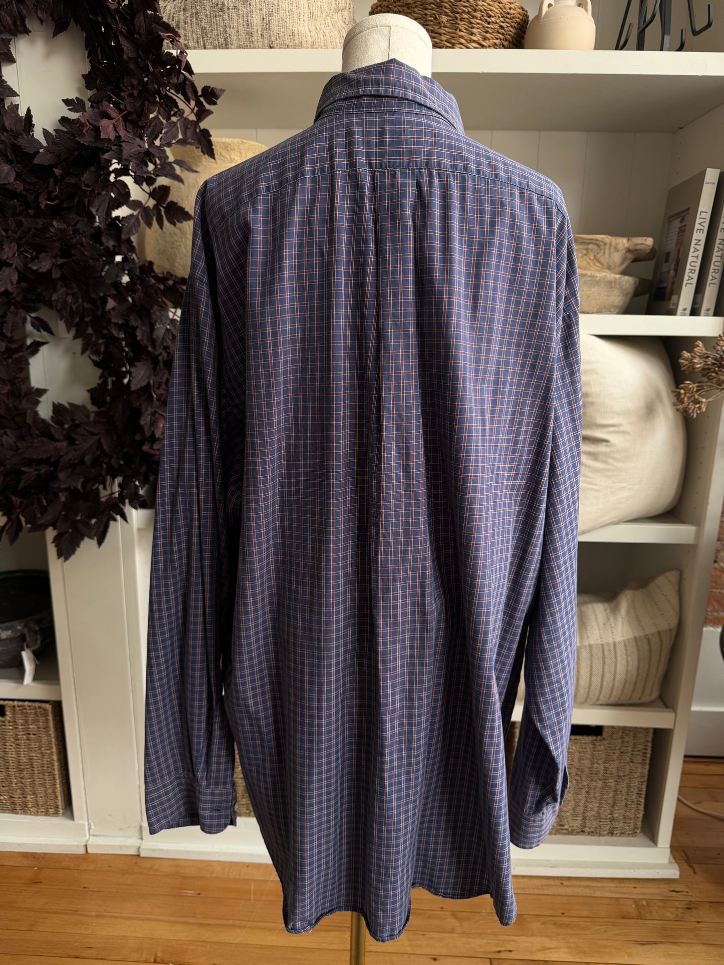 90s Ralph Lauren classic fit button down. Fits M-XL