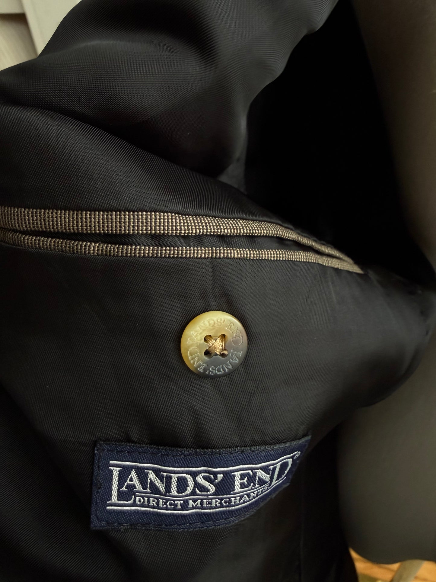 80s Lands End lightweight wool blazer. Made in USA
