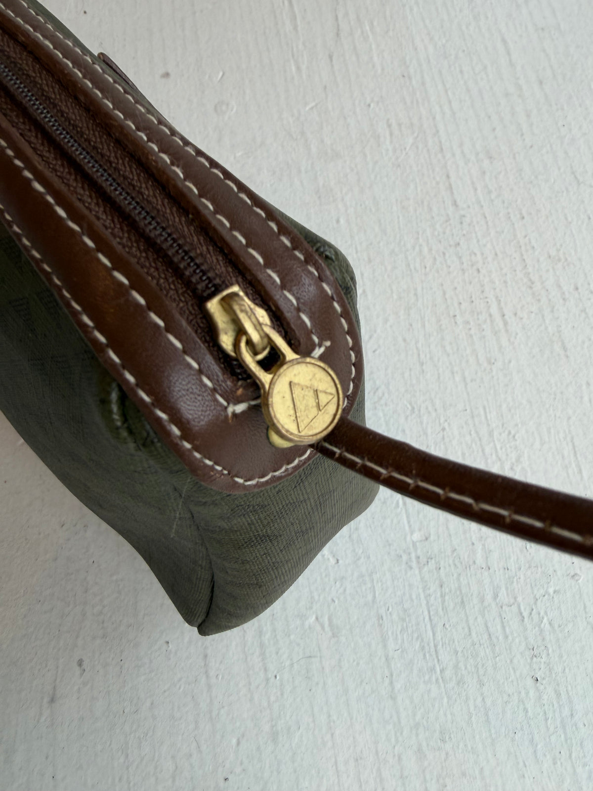 80s Liz Claiborne green crossbody