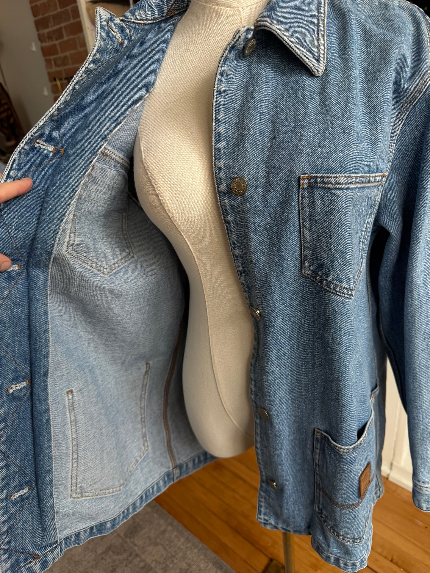 90s Lauren Jeans Co denim chore coat. Made in Hong Kong. Fits XXS-S