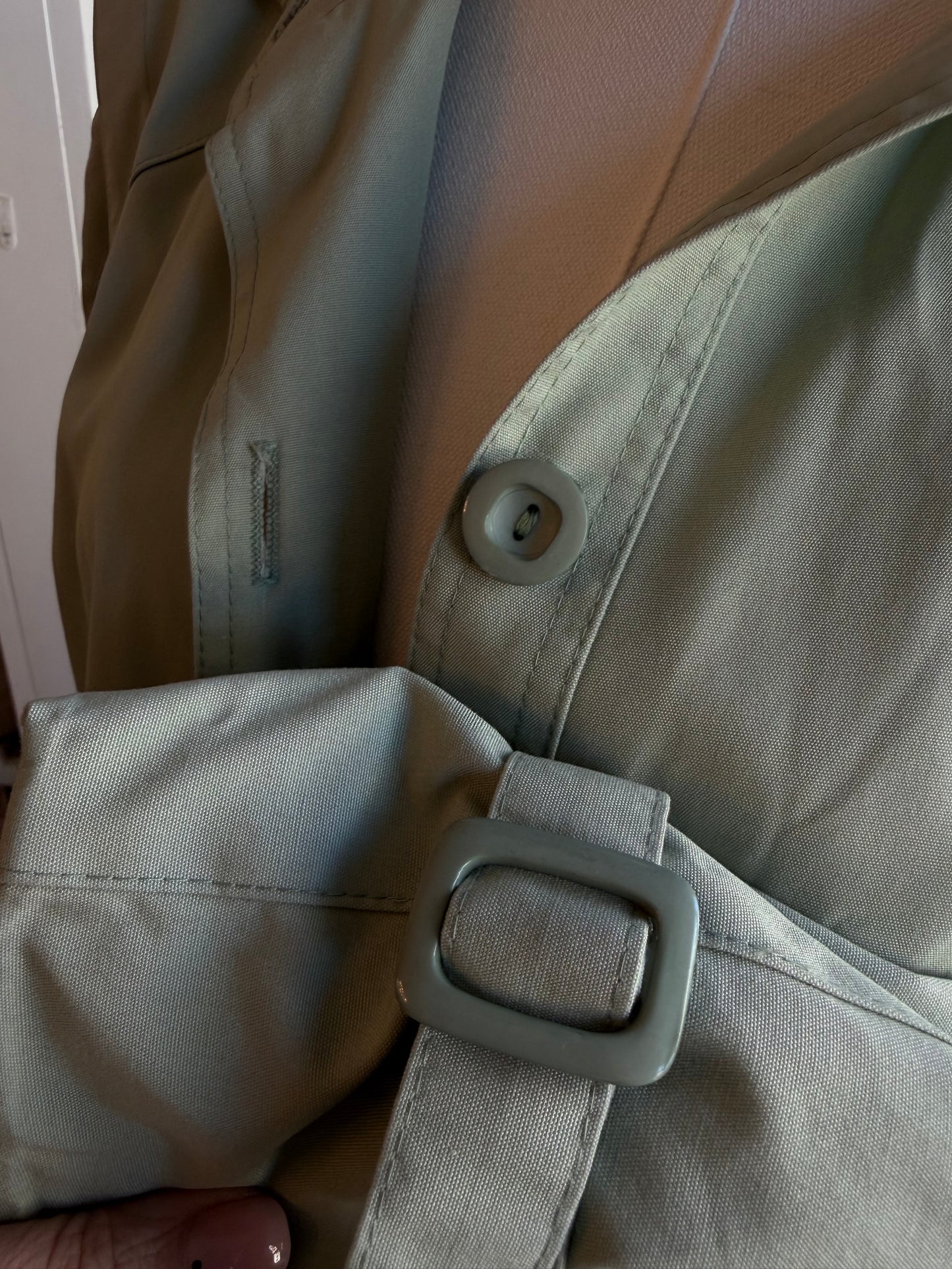 Vintage green light weight trench #8