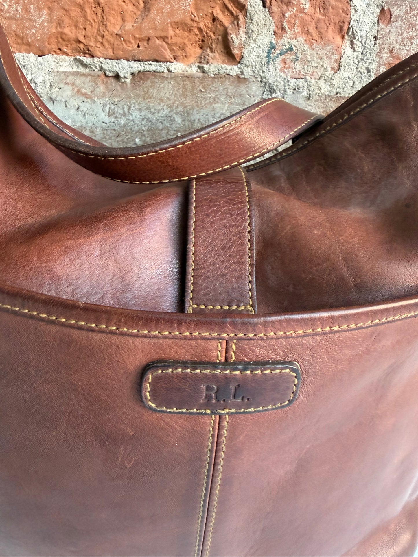 Rare Ralph Lauren leather shoulder bag with brass hook closure