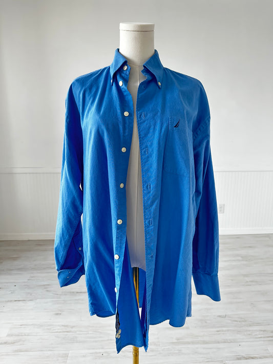 80s Nautica dark blue oxford button down. Made in Hong Kong