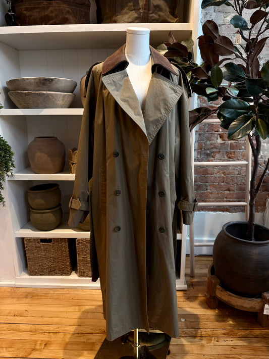 80s London Fog green trench with removable plaid wool lining and leather collar.