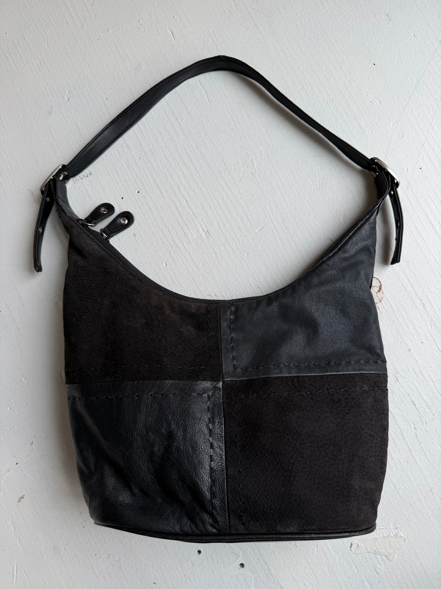 90s Hush Puppies black leather and suede shoulder bag