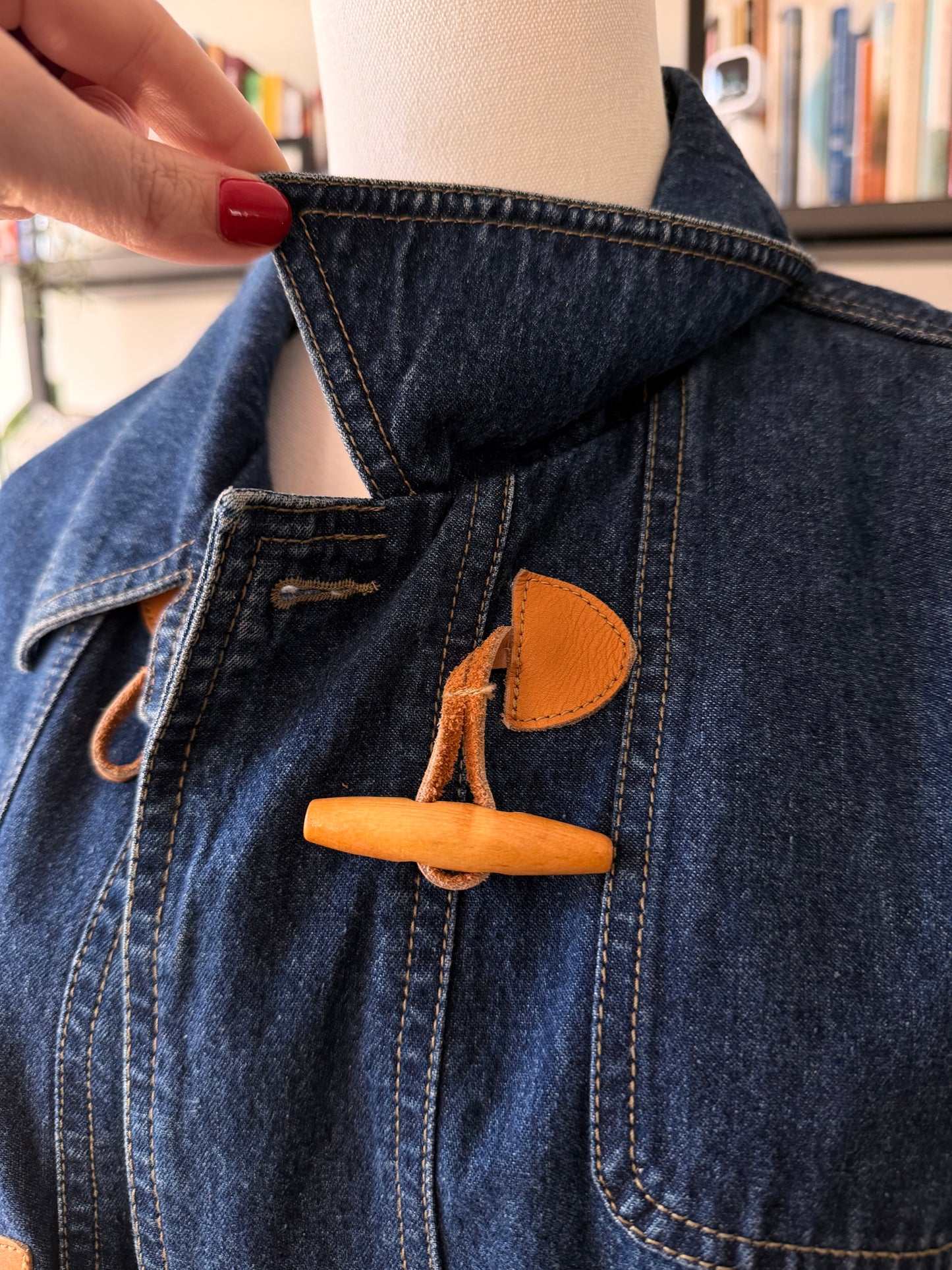 90s Lizwear denim toggle coat