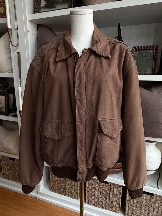 90s Beyond leather bomber. Fits XS-M petite