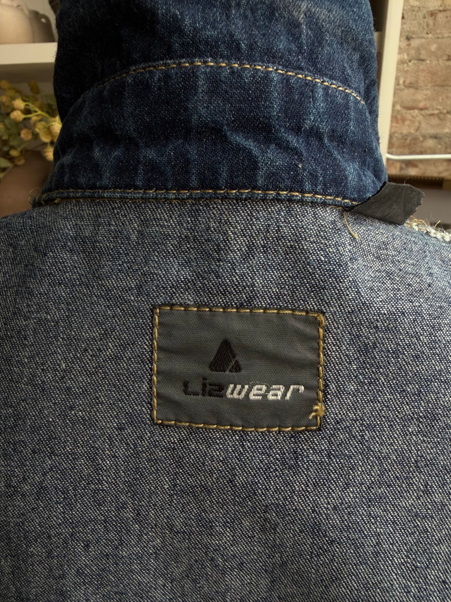 90s Lizwear denim toggle jacket