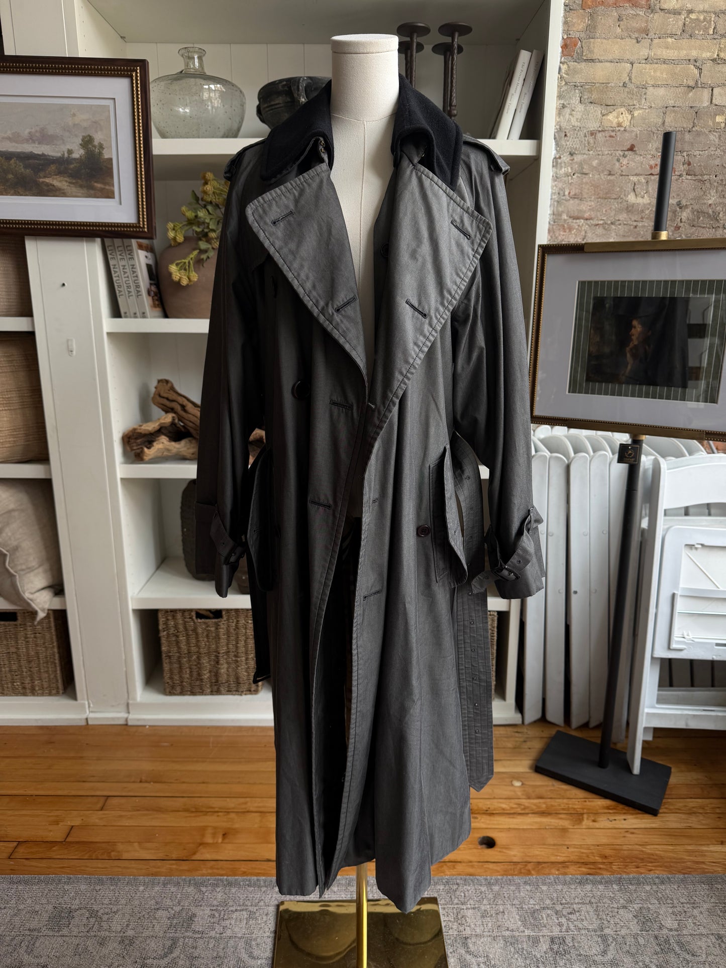 Vintage Burberry grey trench with removable wool collar