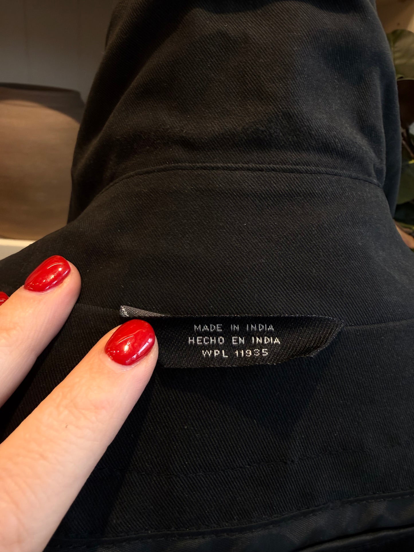 90s J. Ferrar black drape trench with zip out lining