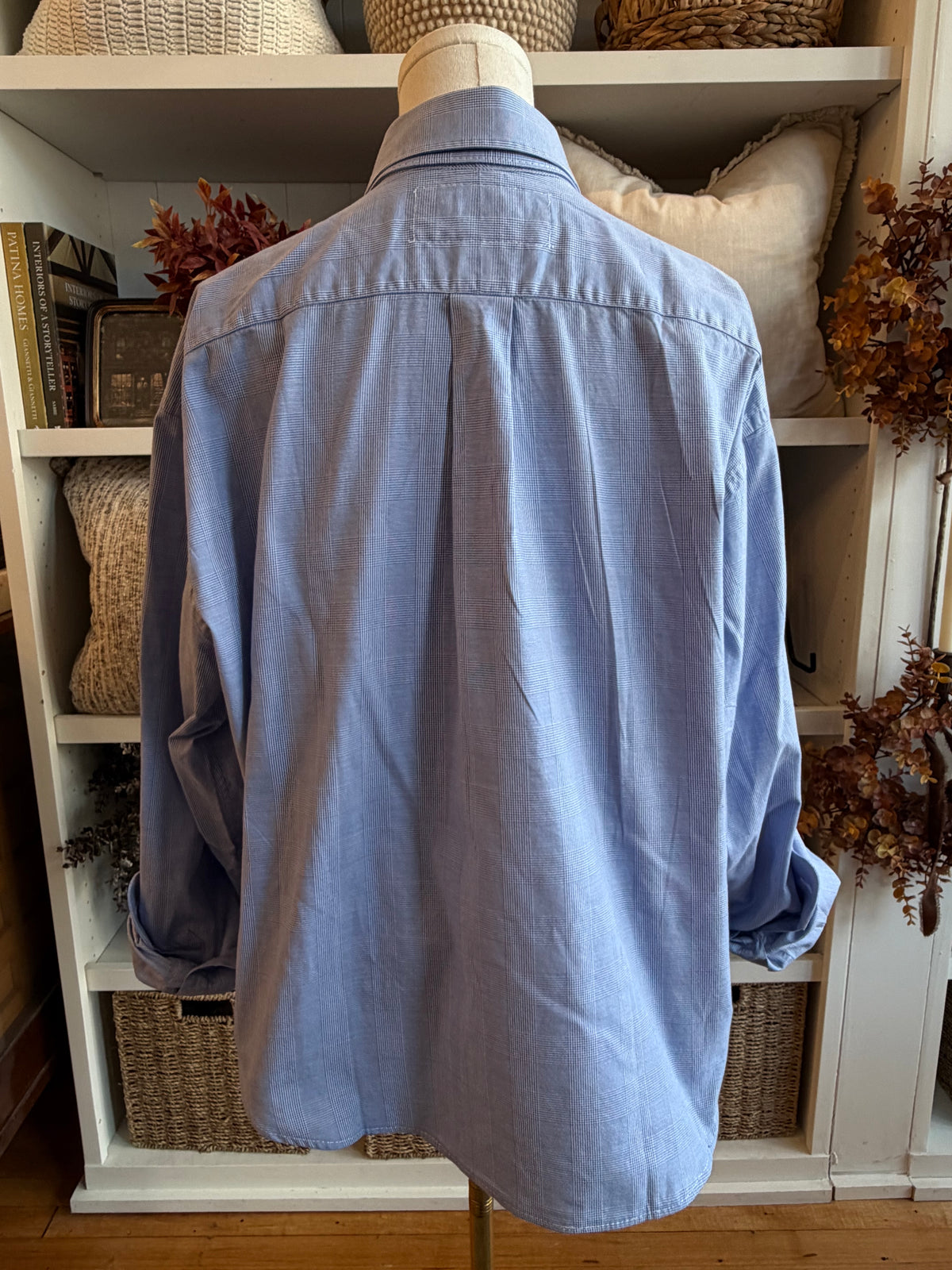 #14 Reworked button down. Fits M-XL
