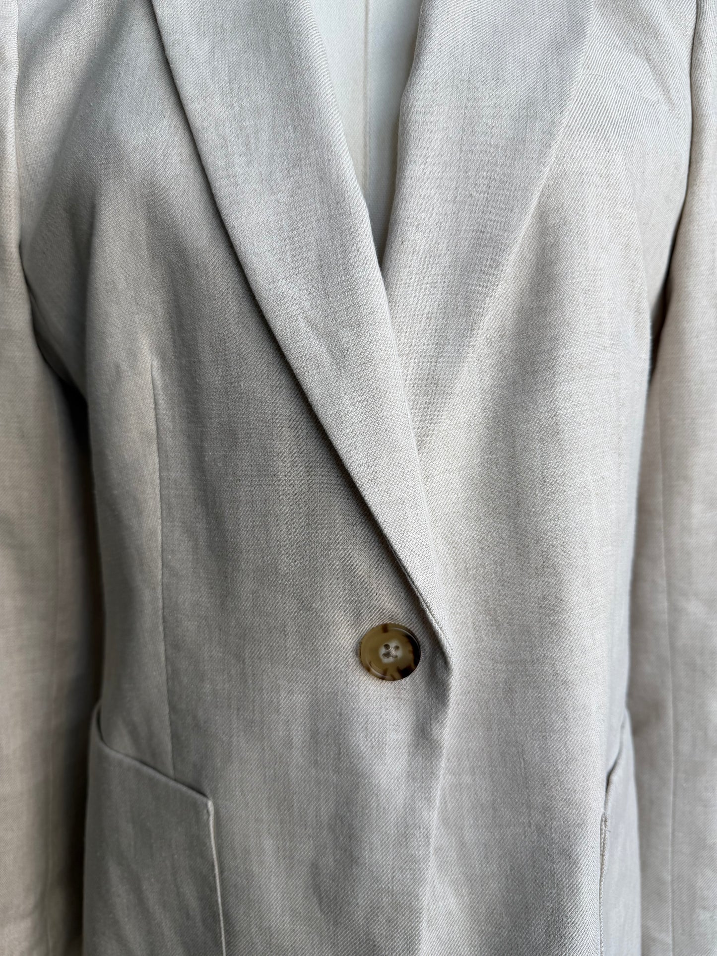 JCrew Carolina flare stretch linen blend and matching blazer. Pants in an 8 and jacket in a 10 (jacket runs small). NWT